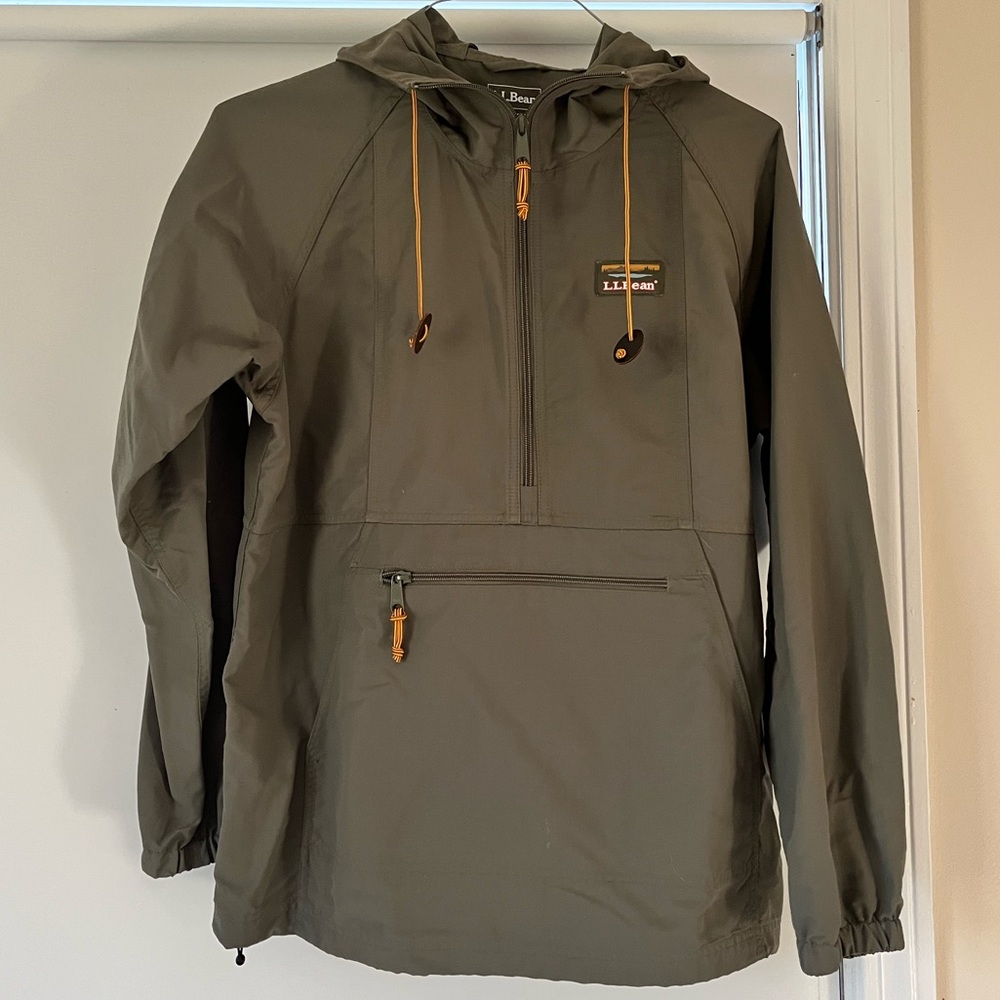 L.L.Bean Olive Green Hooded Rain Jacket